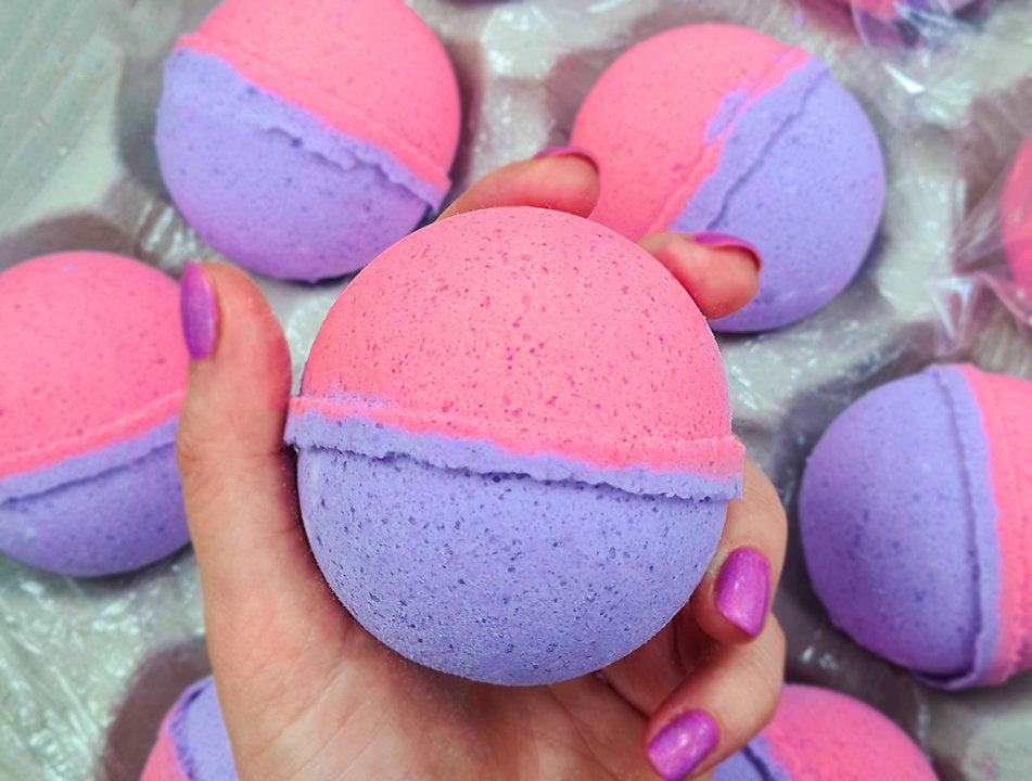 Plum Orchard Bath Bomb (200mg CBD)